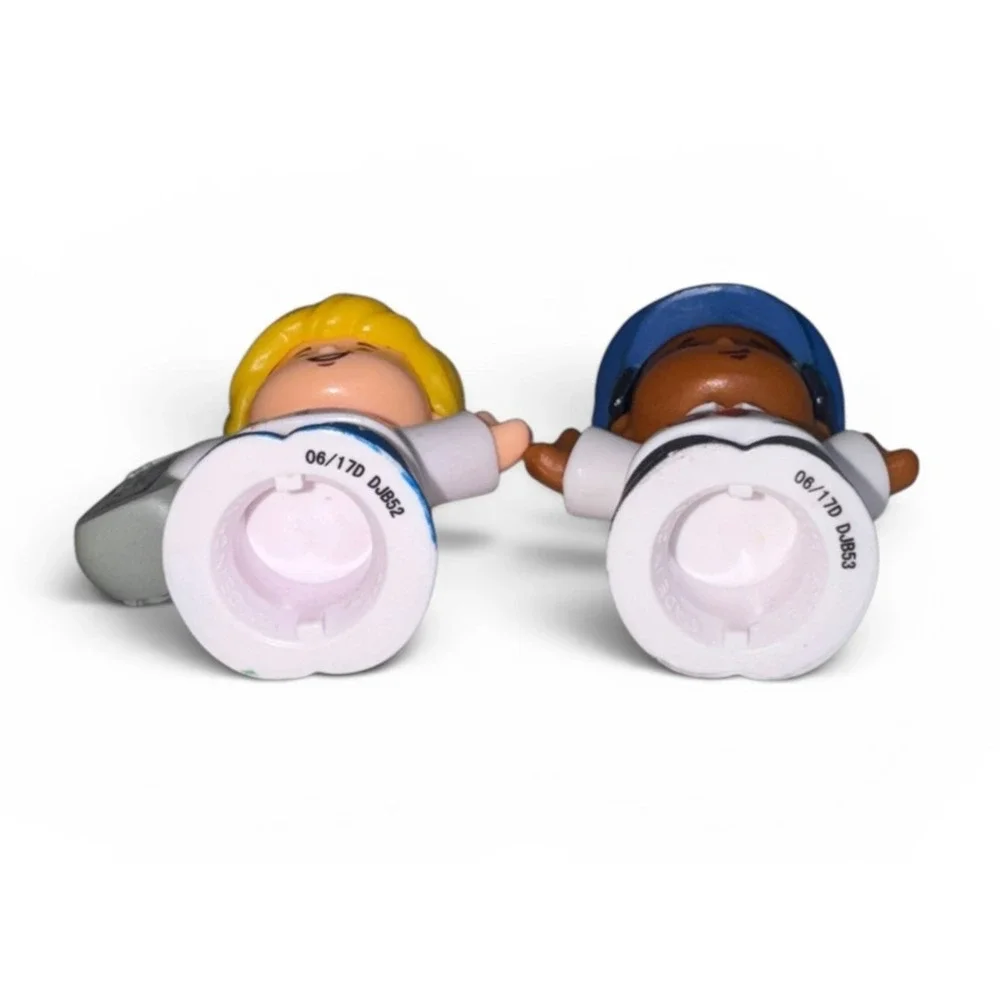 Fisher-Price Little People Eddie Pilot Kurt Replacement Figures DJB52 DJB53